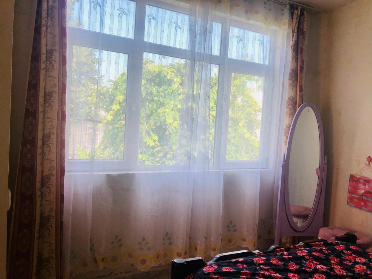 ホテル Rozmarin Нouse Makhinjauri バトゥーミ エクステリア 写真
